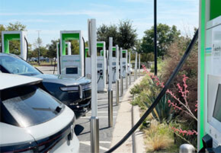 Security Cameras for EV-Chargers with Cloud Management & Monitoring