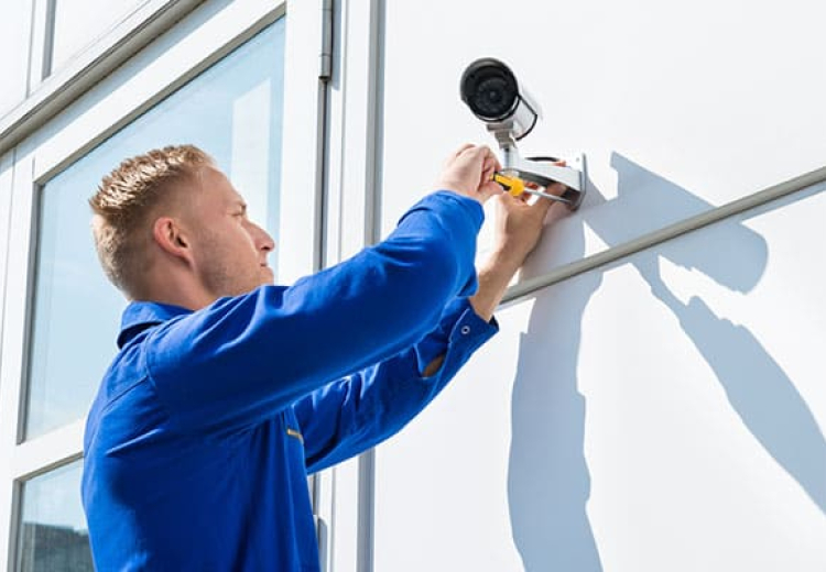 What is VSaaS: How Video Surveillance as a Service is Revolutionizing the Security Landscape